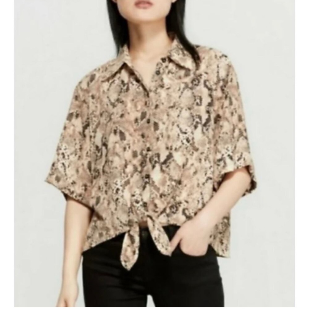 Sanctuary Snake Print Button Up Front Tie Cropped Front Collared Blouse Large